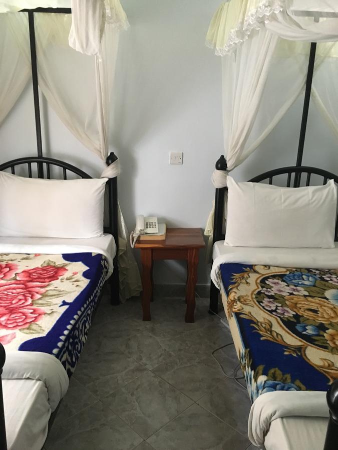 Kutetere Motel Аруша Екстер'єр фото
