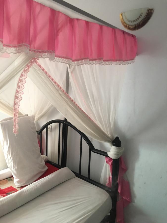 Kutetere Motel Аруша Екстер'єр фото